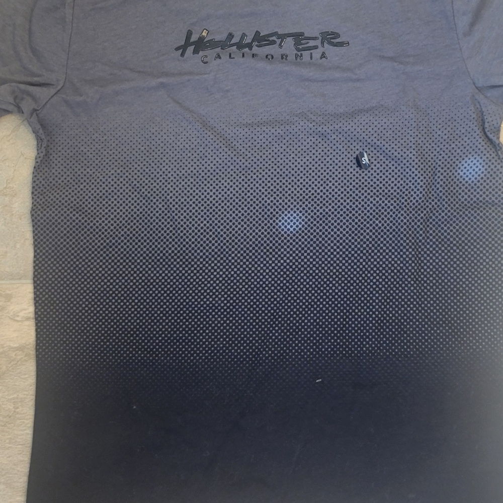 Tee shirt